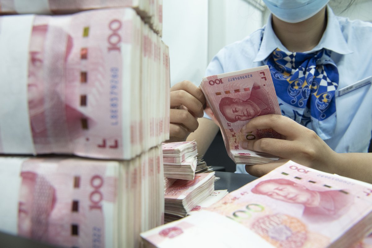 ChinaDaily's tweet image. Using the #renminbi to price major commodities such as #oil may be "an indispensable step" in advancing the currency's global role, and its internationalization could follow a path of expanding influence from the #GlobalSouth toward developed markets, said a renowned Chinese