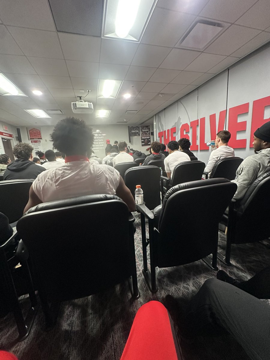 Evan Via tweet media