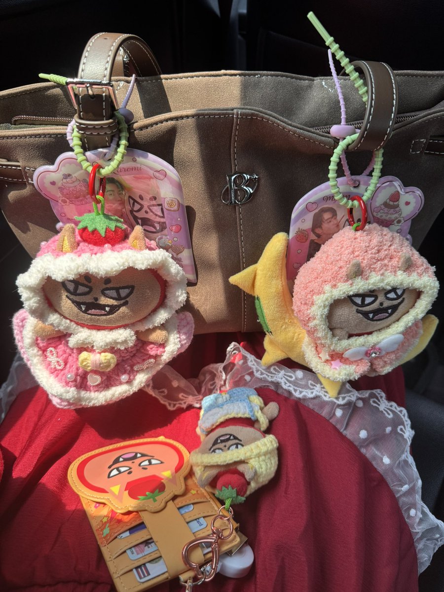 กะลาเกศ🦊🍅 ‎𐔌՞ᱹ ﹼ ̫ ᱹ՞𐦯 ft.แอคเก่าโดนระงับ tweet media