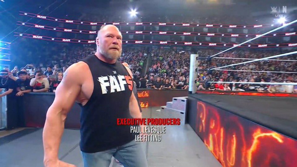 Roman Reigns SZN 💥 tweet media