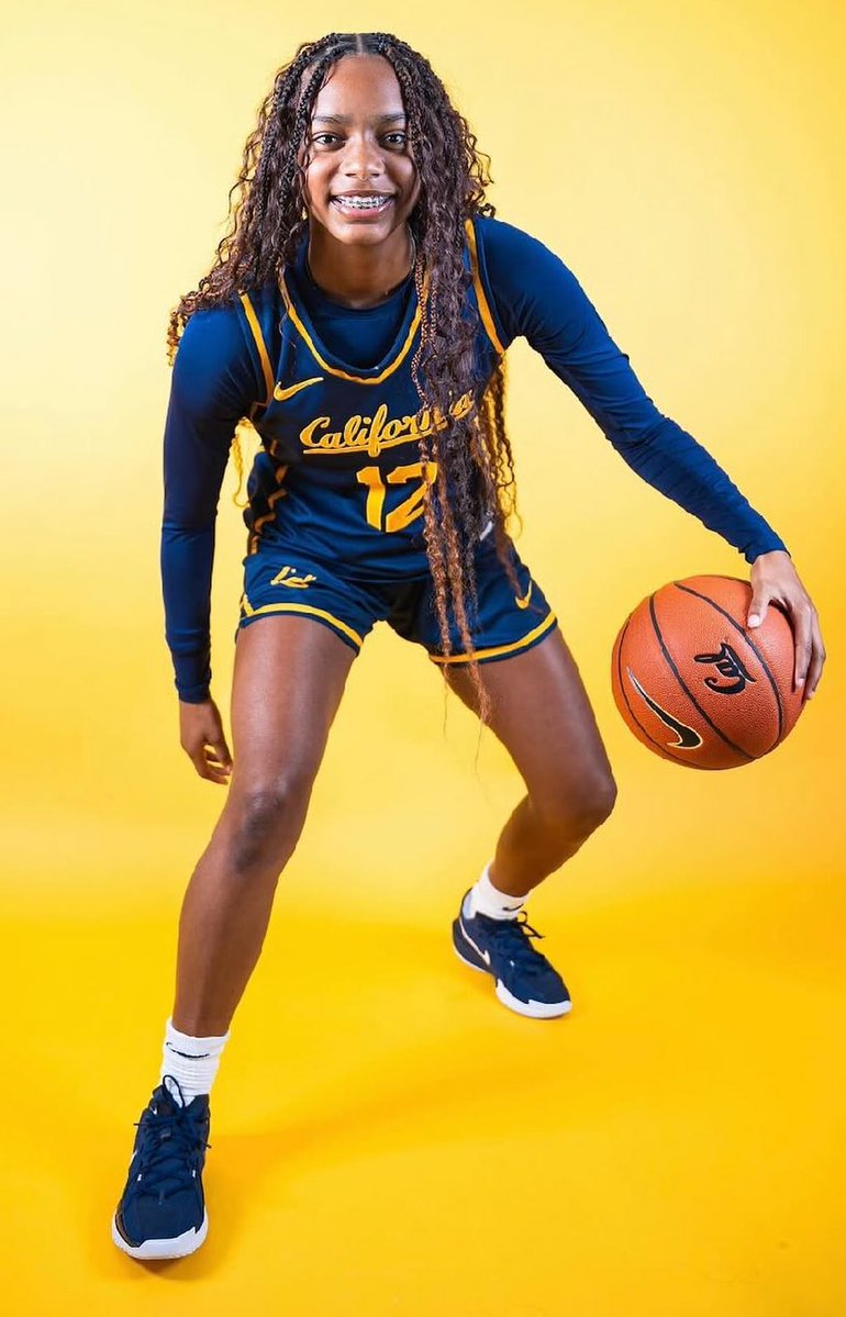 E J 🏀 tweet media