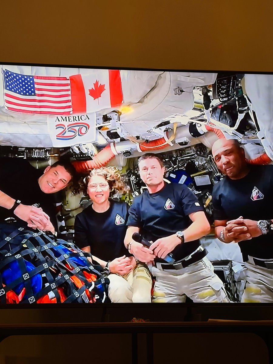 zadie ☆ | pitt spoilers tweet media