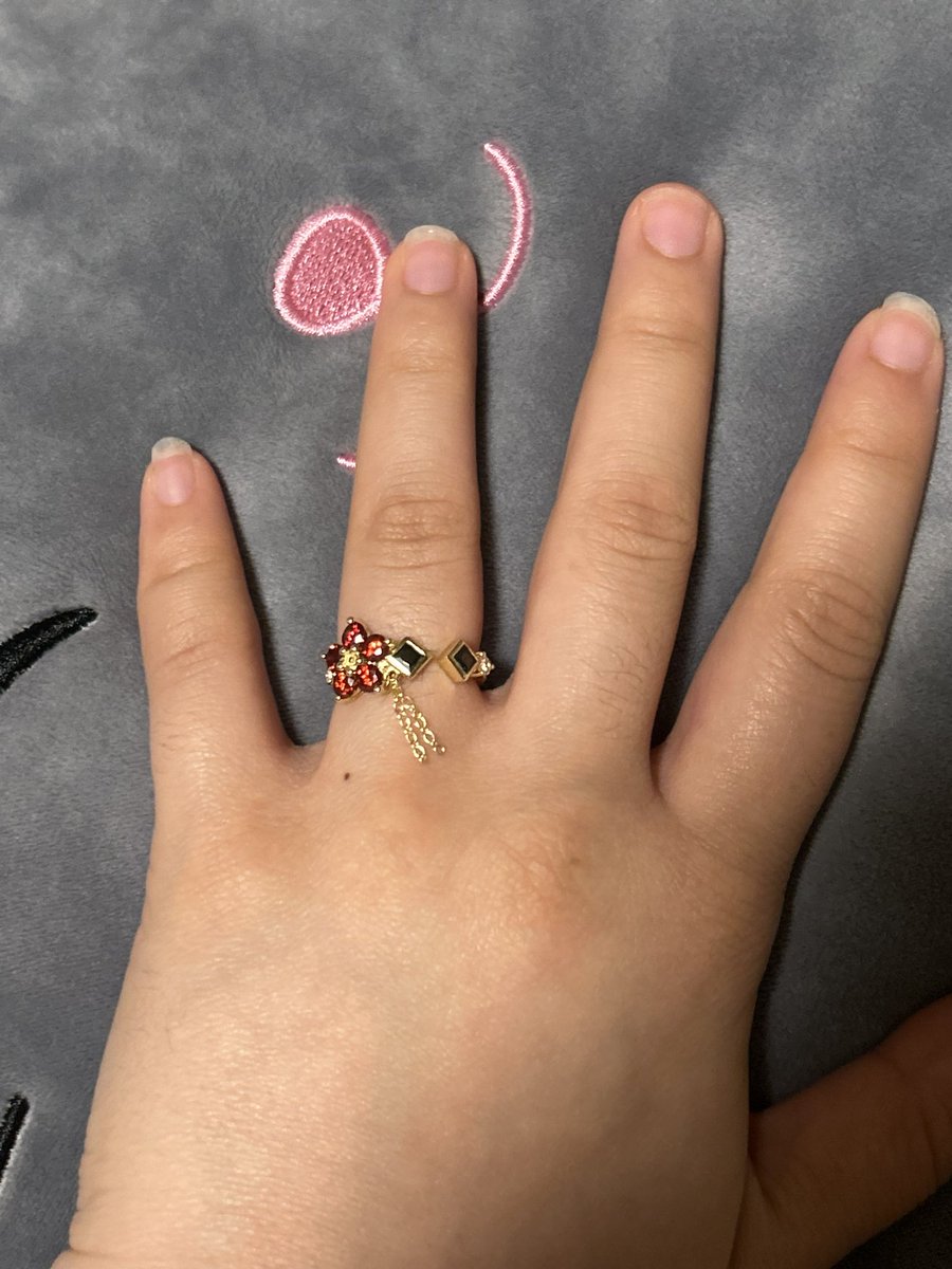 giga rin 【👹🧻🏢🐝♈️🌋🪽】 tweet media