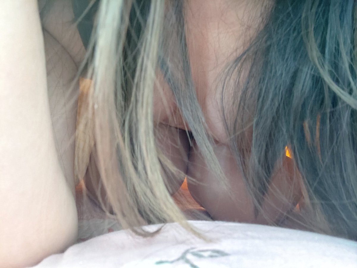 团子(随缘…减肥中…) 脾气不好性格古怪 tweet media