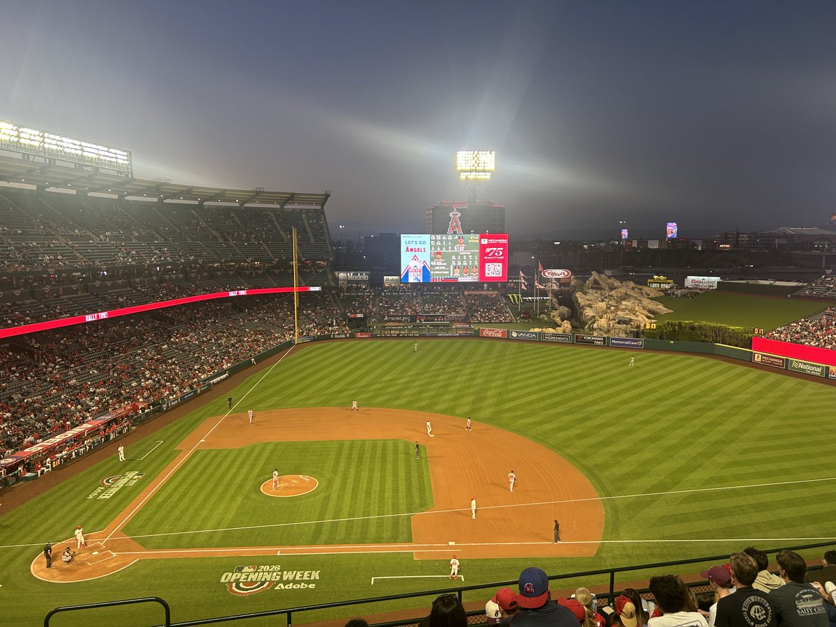 MarioAyala6's tweet photo. Baseball season is here! 🥎 https://t.co/zS0vOKSgZJ