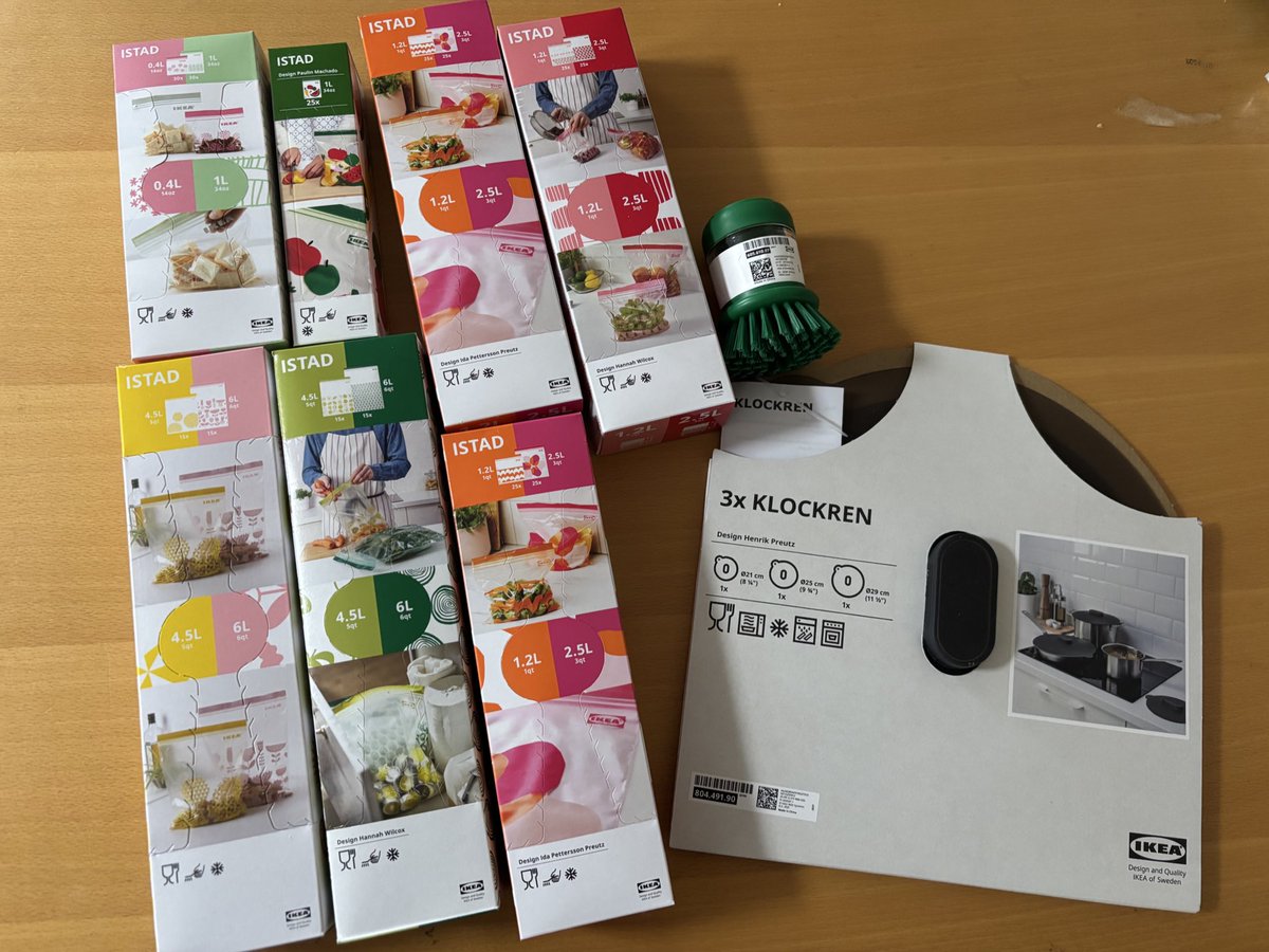 gurivire0613's tweet image. 昨日、旦那と約1年ぶりに
IKEAに行ってきました😚
車で35分くらいなので
薬しっかり飲んでモーニングも
食べてお買い物🛒
(勢いよく食べたので
写真撮り忘れ💦)
今度は写真撮ってきます🤳
大好きフリーザーバッグ沢山と
クロックレンを初購入🥰
ちゃんと使いこなせるかな🤣

#IKEA
#イケア