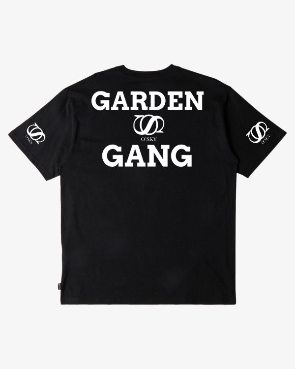 OskyDept's tweet photo. ‘Garden Gang’ Edition 🌴🏁 
#fyp #clothing #brand #garden
SHOP NOW👇🏽
https://t.co/g5oRKjVfcI https://t.co/5QWM4F2hgM