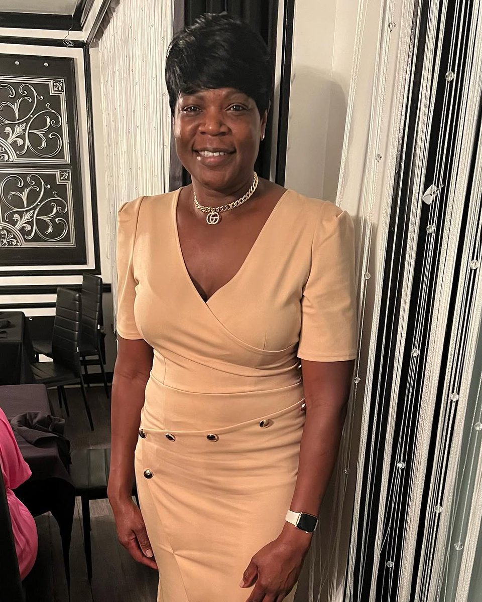 MReed93239's tweet photo. Happy Birthday!!! Love you Ma! 🎂🎉🎊🎈 https://t.co/bDpgQQTEDC