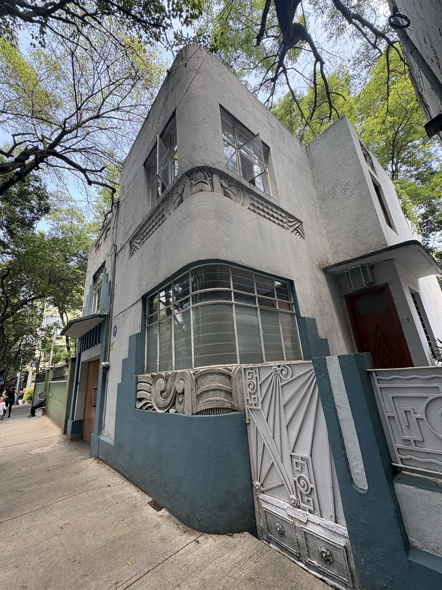 Mr. Mote tweet media