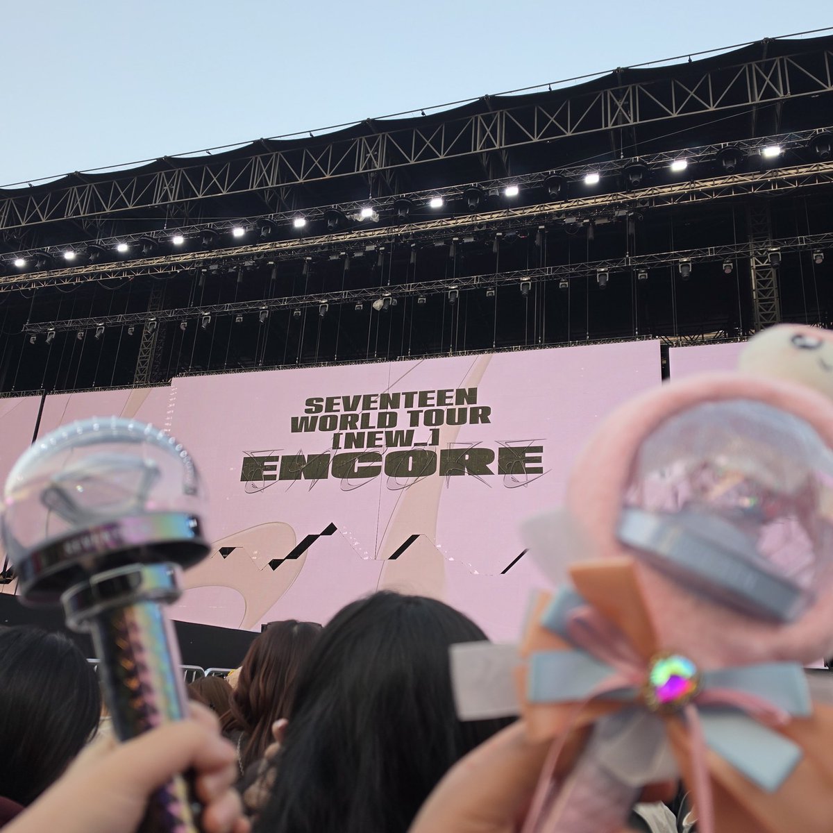 쫀⚯̮ tweet media