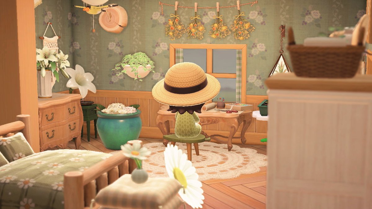 RaeFaeACNH's tweet image. And with a little more time travel, the last of my villager's homes are decorated.

Here's a little sneak-peek of Robin's home interior. I can't wait to share the island DA with you all very soon 💕 #acnh #cozygaming #animalcrossing