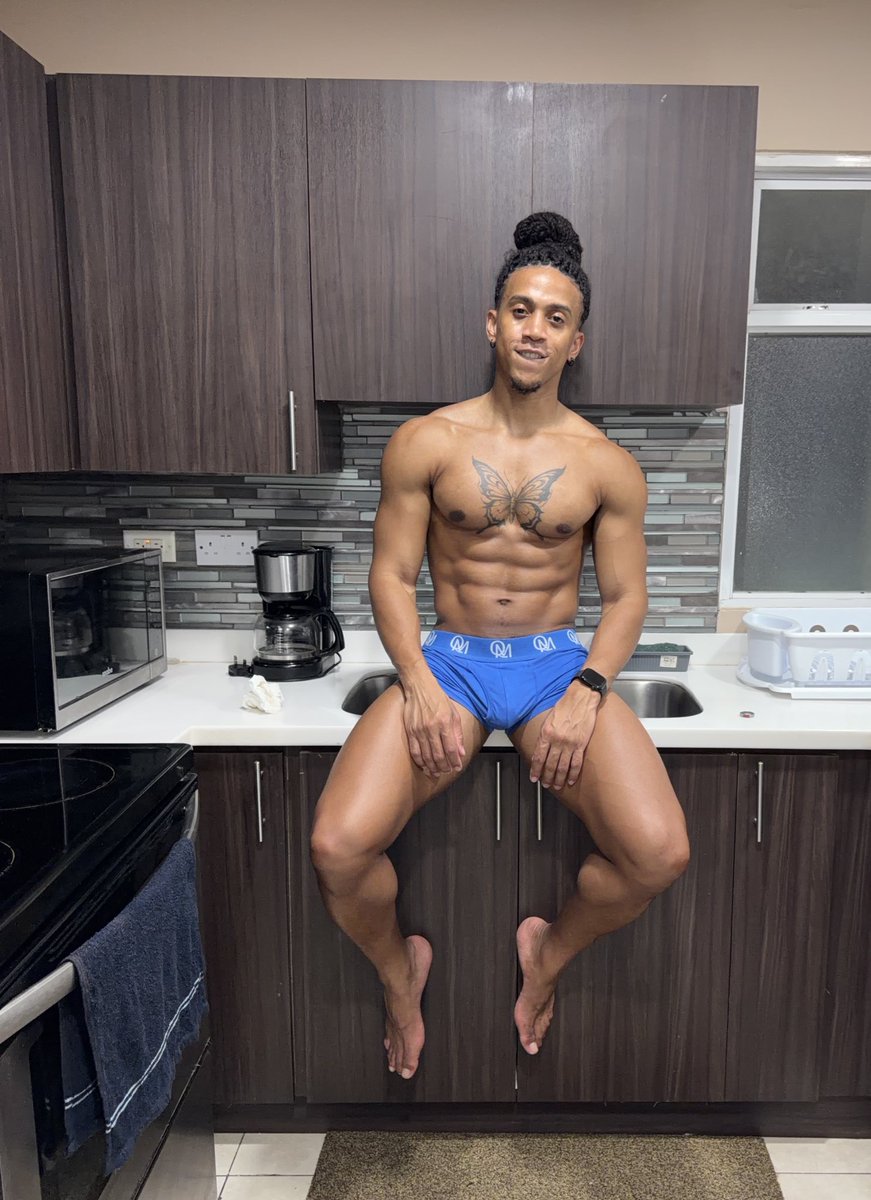 🦦Quennell Mitchell 🦦 tweet media