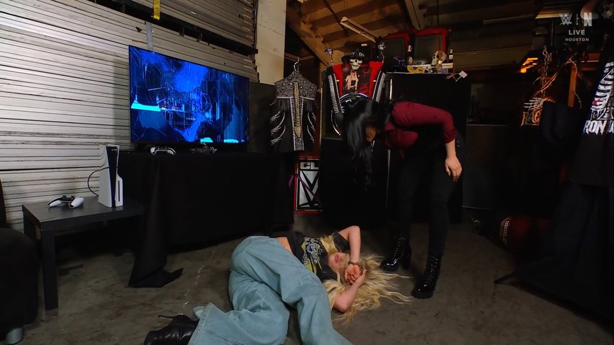 Stephanie 🇨🇱 tweet media