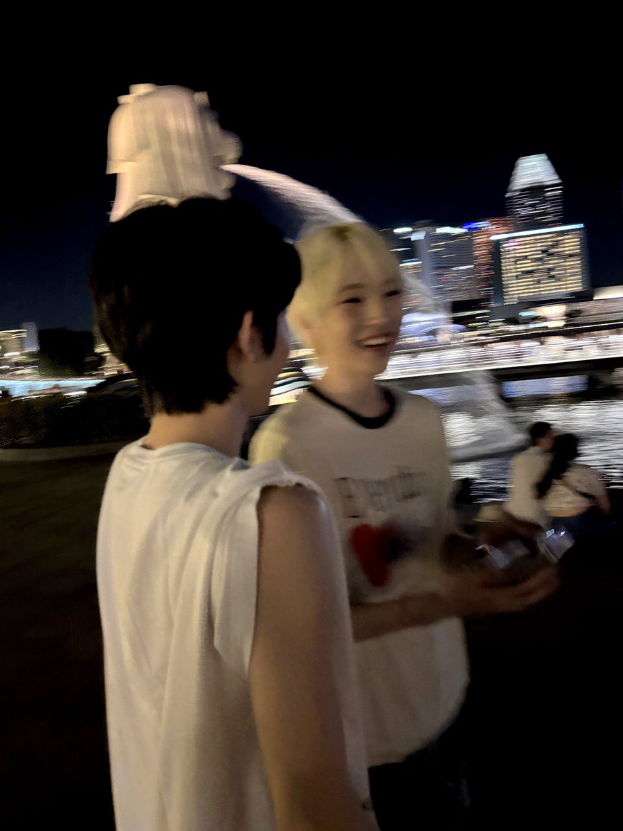 にゅ໒꒱· ﾟ tweet media