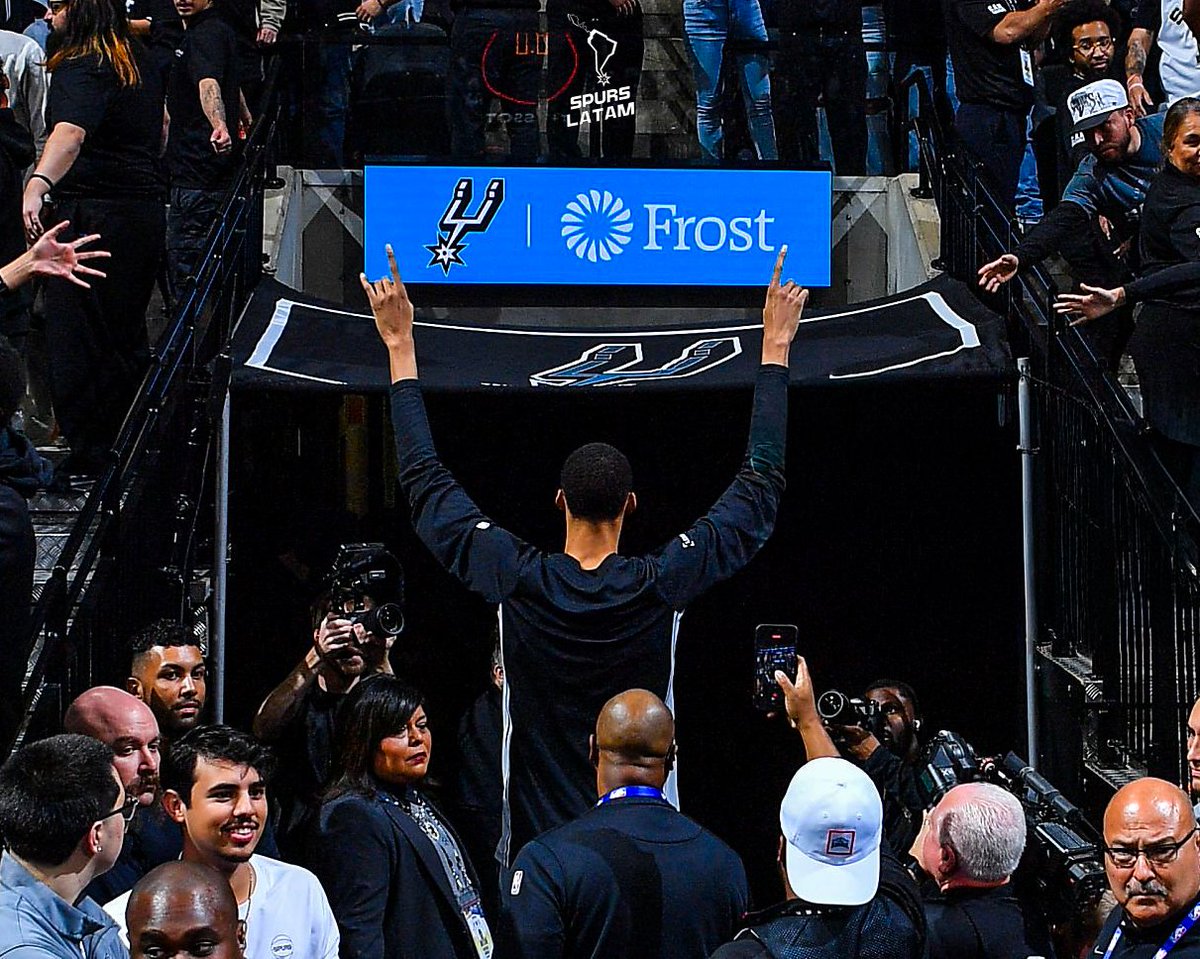 SPURS LATAM tweet media