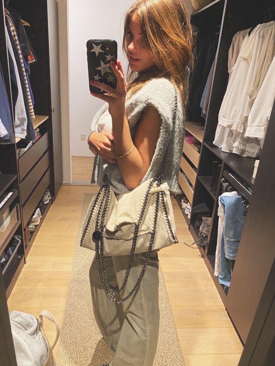 PinkRunwayDiary tweet media