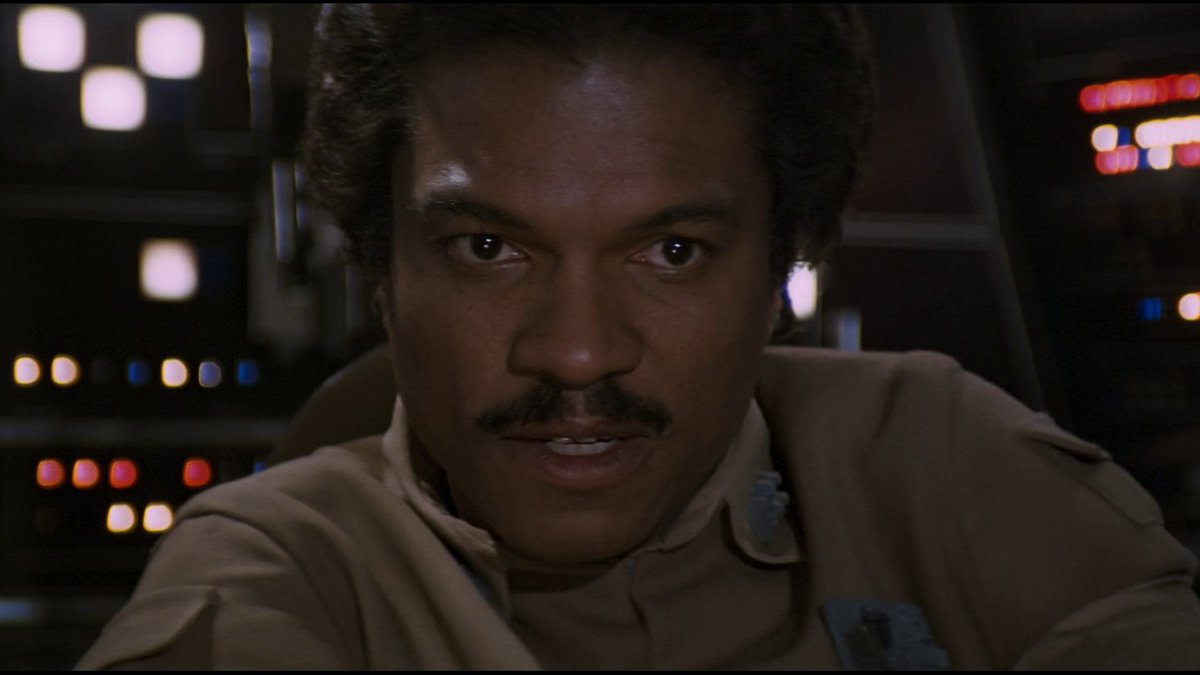 Multiverso RetroBot 🤖 tweet media