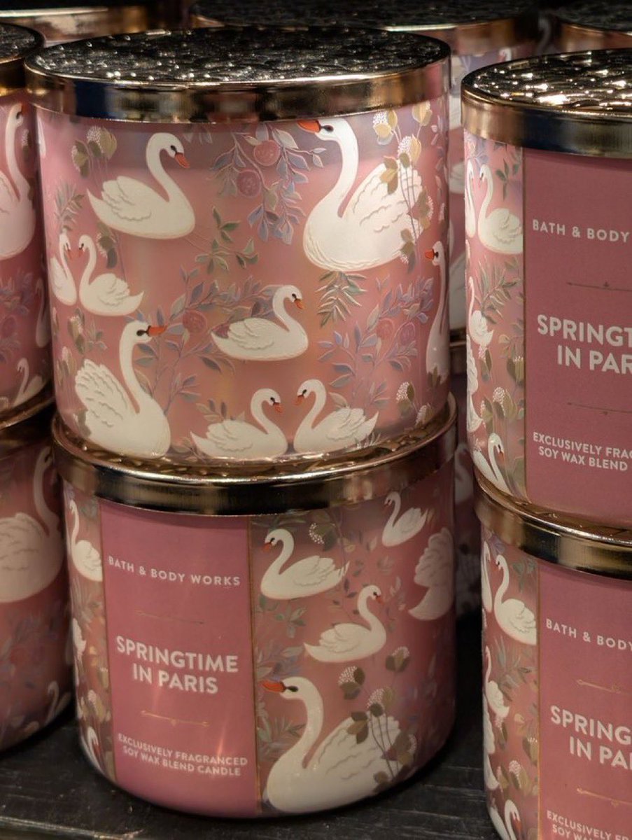 𝑭𝒍𝒐𝒓𝒂 tweet media