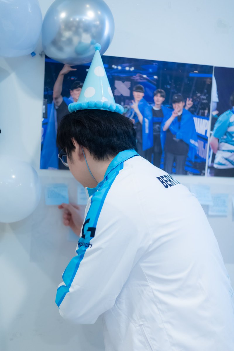 bethevictor22's tweet photo. 와주셔서 감사합니다🩵🩵
Cre: @gamjarolster https://t.co/IGoU3uogxk