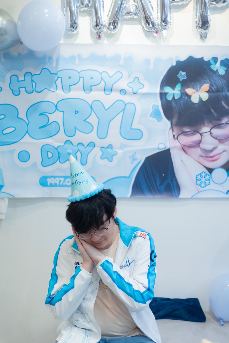 bethevictor22's tweet photo. 와주셔서 감사합니다🩵🩵
Cre: @gamjarolster https://t.co/IGoU3uogxk