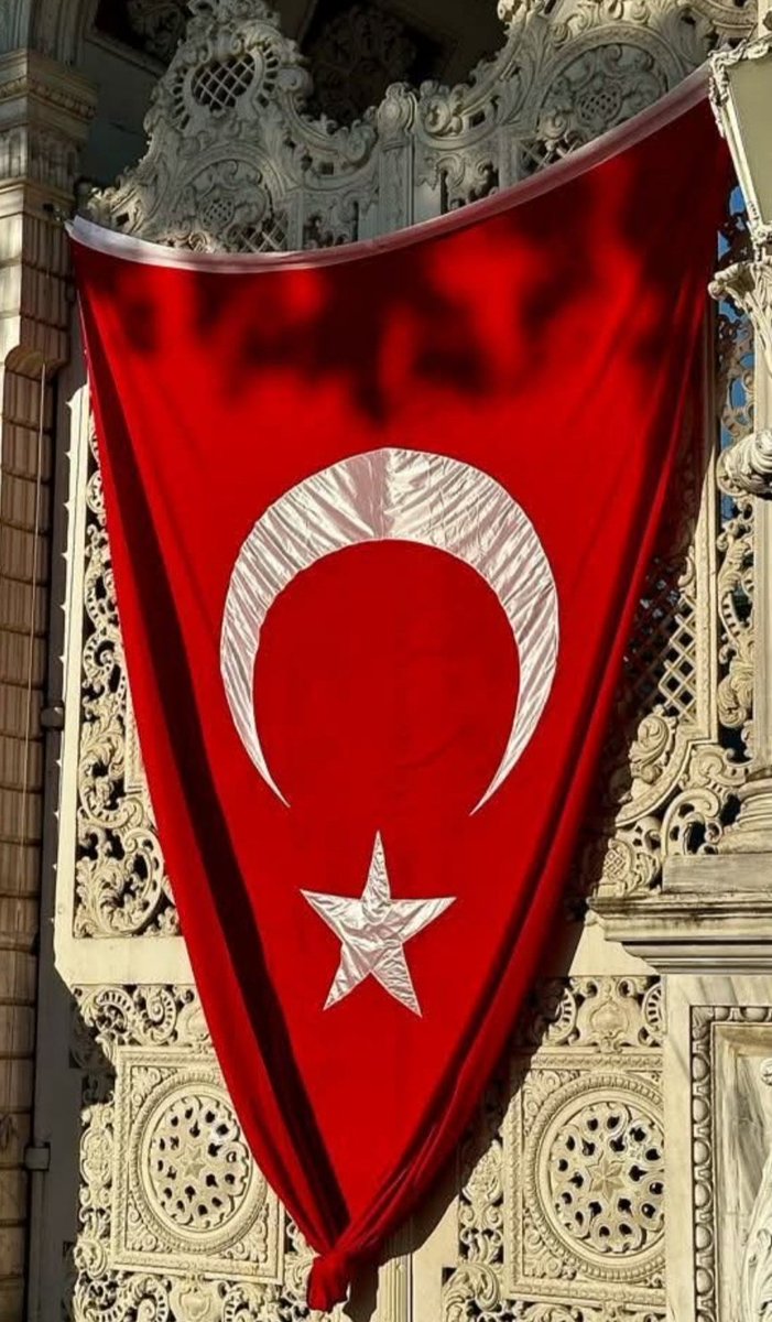 damlasukaya06's tweet image. 🇹🇷

Vakt-i  Seher ;

#Bismillahirrahmanirrahim 

Her çok, 

Az'dan olur

Aman ne olacak demeyelim #Gayret ve #Dua herseyi degistirir

Anneye, Babaya,Evlattan önce 

🇹🇷 Ümmet-i Muhammede
Ve  Vatanımıza Dua edelim🇹🇷

#ÖnceVatan
#HayırlıSabahlar 
#GazzeyiUnutma