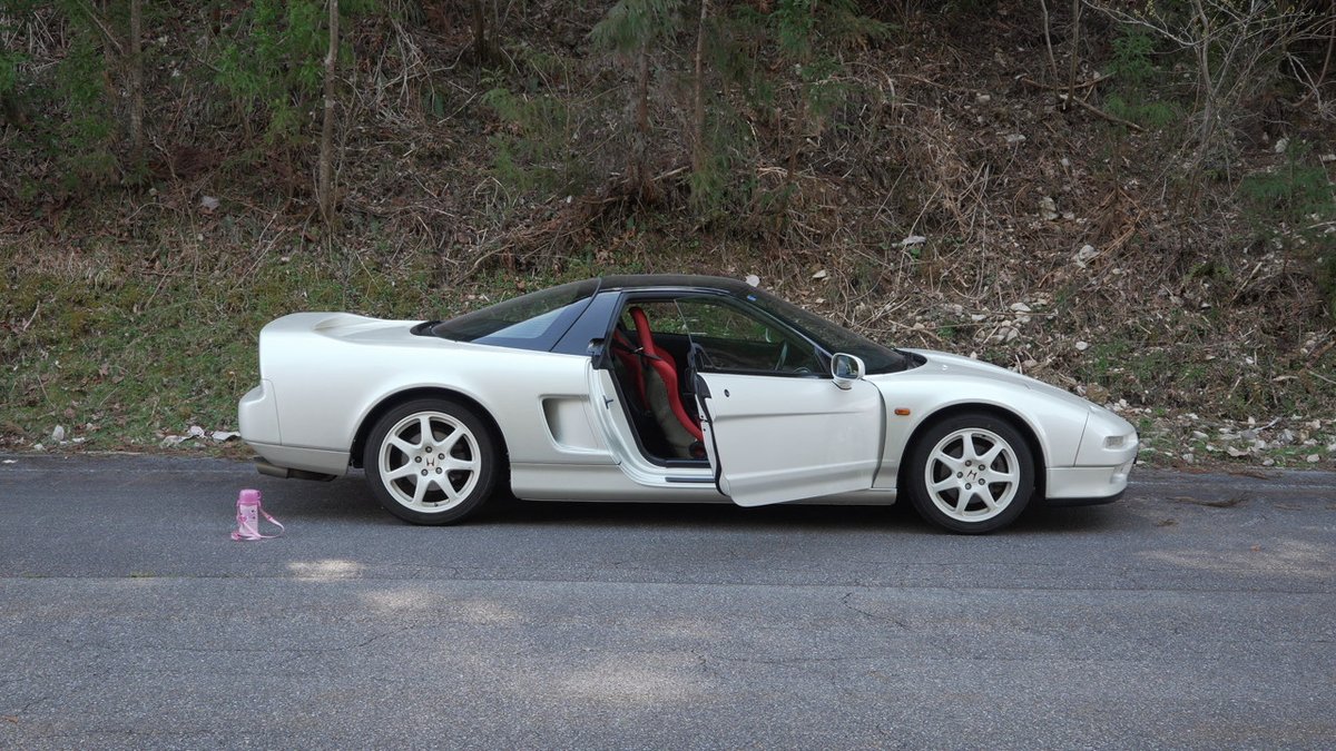 NSX-ROOM tweet media