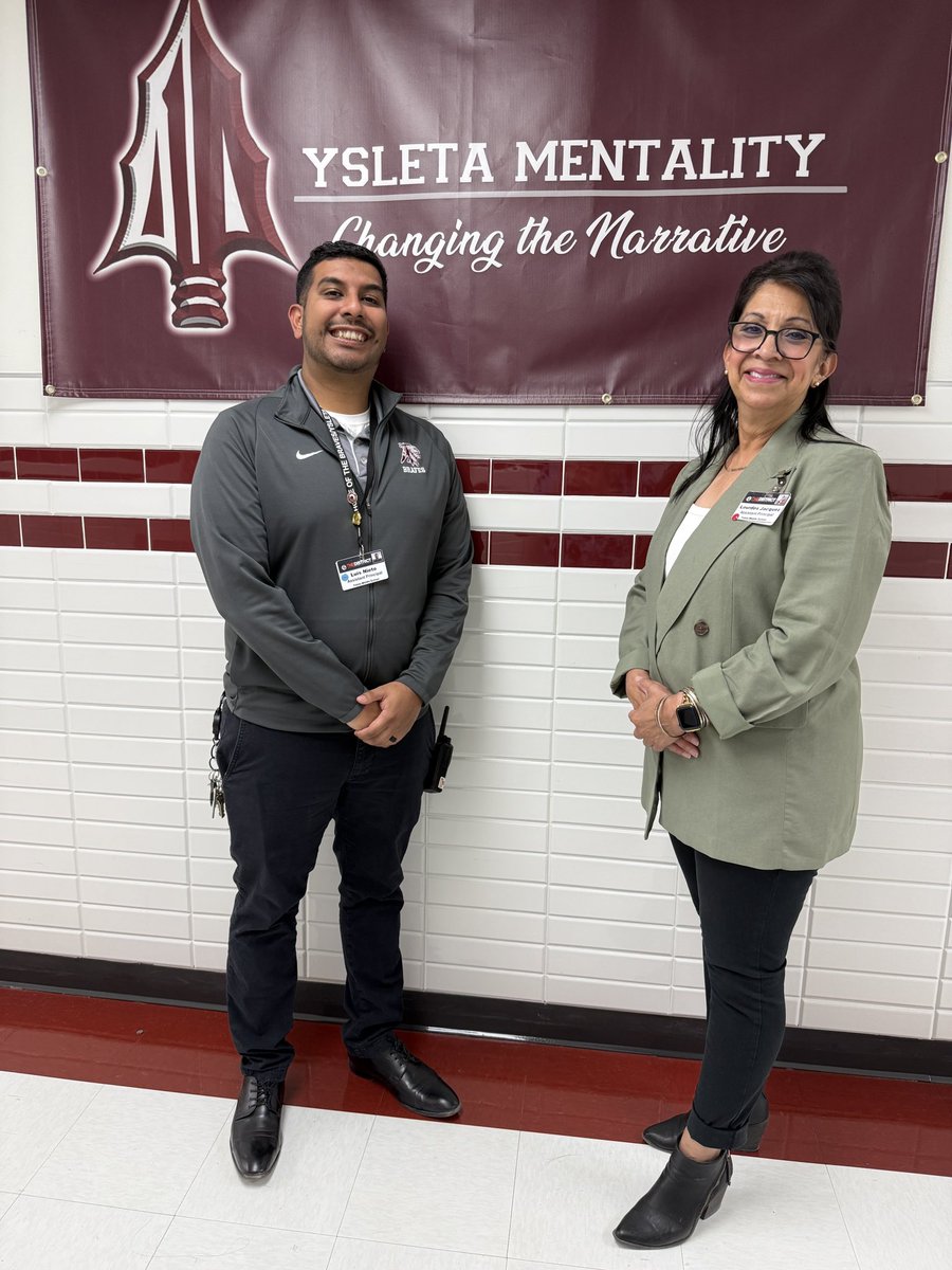 Ysleta Middle School tweet media