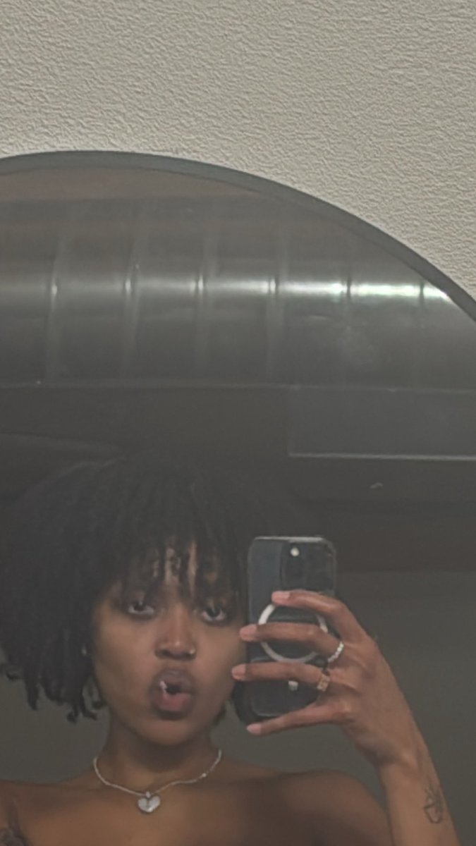 pantydroppasloppytoppa tweet media