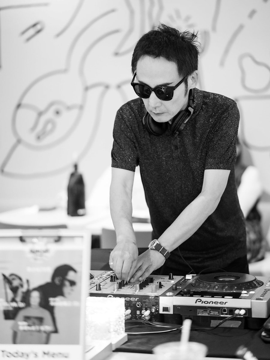 hiyamuta's tweet image. スナックひろみ
'26.4.18(土)
@ 下北沢メンフィス兄弟
世田谷区代沢5-6-14前田ビルB1A
open &amp;amp; start 17:30 
charge ¥2,000+1D
U29 ¥1,500+1D
◾️DJ
ビリー北村
冷牟田竜之
T.Enami
◾️Live
Jingle-Gym
エイテツ
ちみどり
#dj 
#djlife
#ありがとう