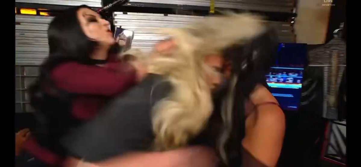 Hatebeingsober tweet media