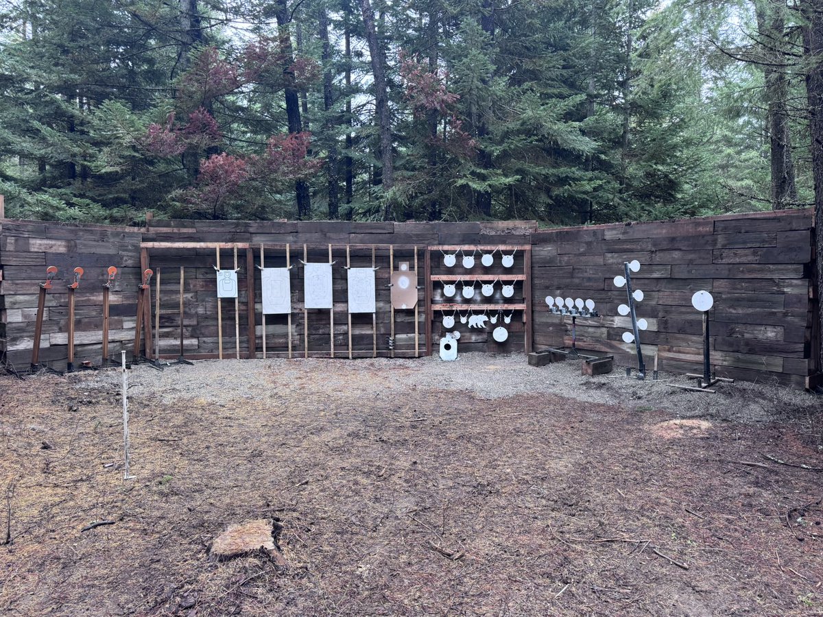 Red Prepper tweet media