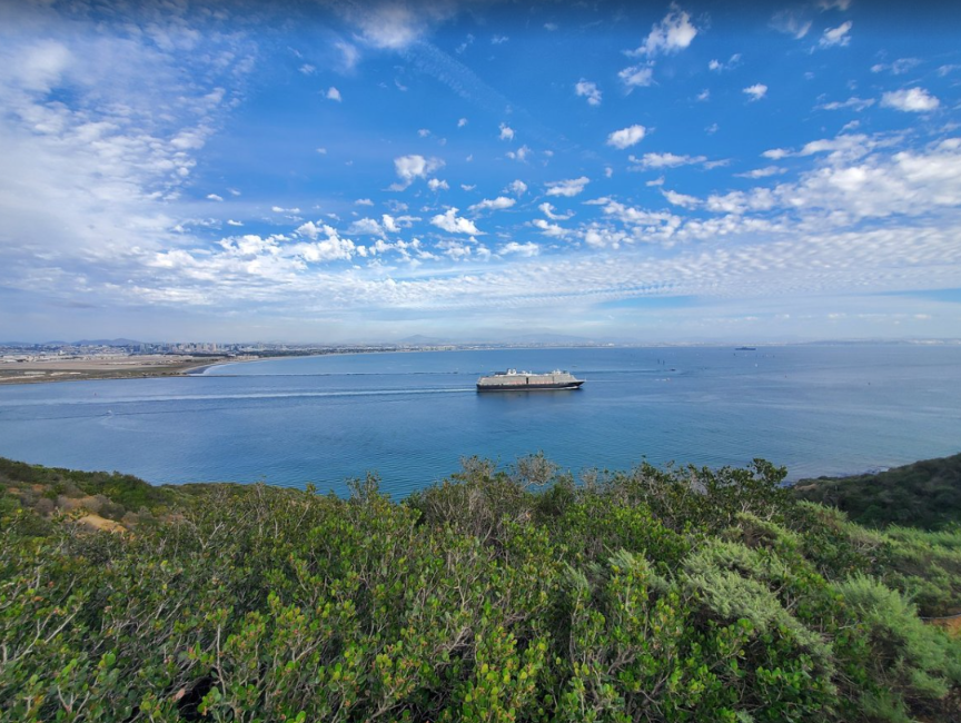 TrekientCom's tweet photo. Cabrillo National Monument will have you feeling like an explorer, Hodad's in Ocean Beach will ruin burgers for you forever 🍔, and the La Jolla seals will remind you that no one is living better than a seal in California. ☀️

#SanDiego #Hodads #LaJollaSeals #VisitSanDiego #SD https://t.co/CtQtACWK7B