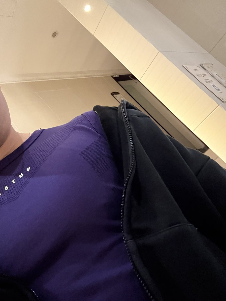 ZaineCrest's tweet photo. 🤣

这圈子有些人又没长相又没身材，连做爱的地儿都没，还装得要死🙄 https://t.co/USILGQ8foi
