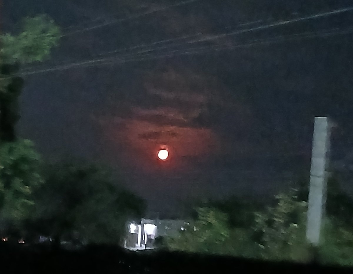 💕 हमारी अधूरी कहानी 💕 tweet media