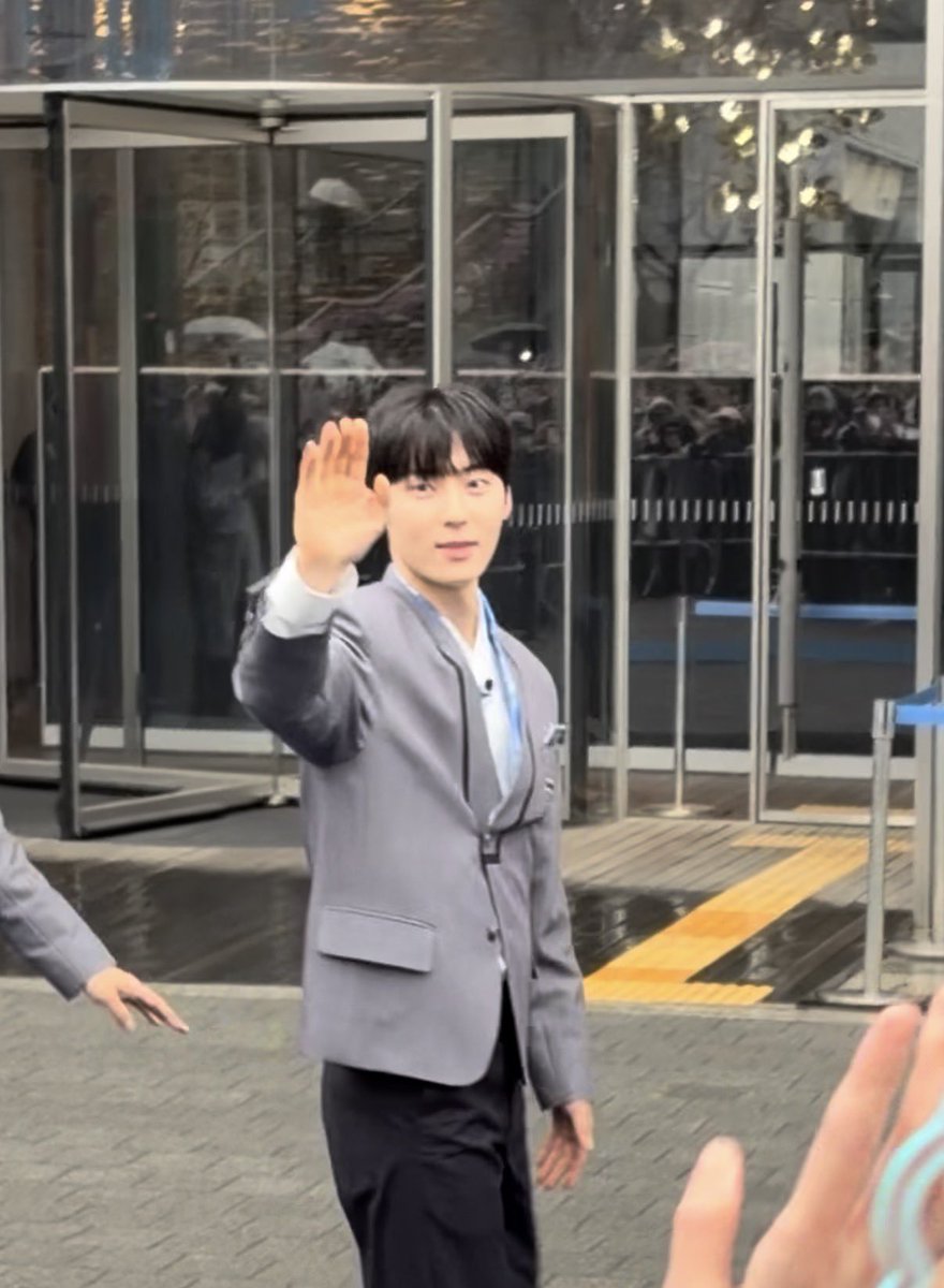 샄원이 tweet media