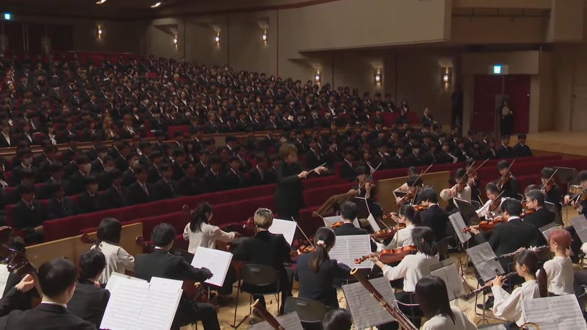 UyoKoho's tweet photo. 本日は山梨大学入学式で記念演奏を行いました！ヨハン・シュトラウス2世の「春の声」を演奏させていただきました🎻

改めて、ご入学おめでとうございます。山梨大学管弦楽団に入って、一緒に充実した大学生活を過ごしませんか？

楽器初心者も経験者も誰でも大歓迎！部室棟2Fで待ってます😆 https://t.co/oh9kSWDBcM