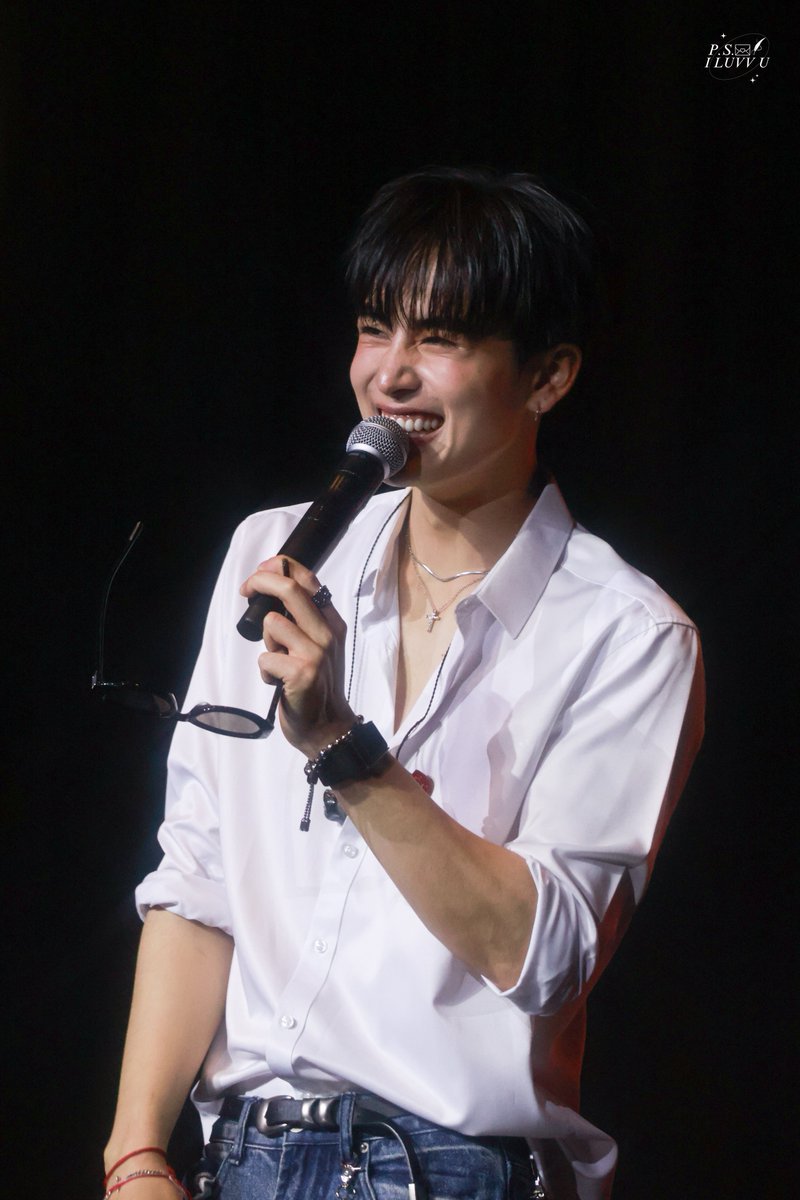 ไม่ไหวแต่ฝืน tweet media