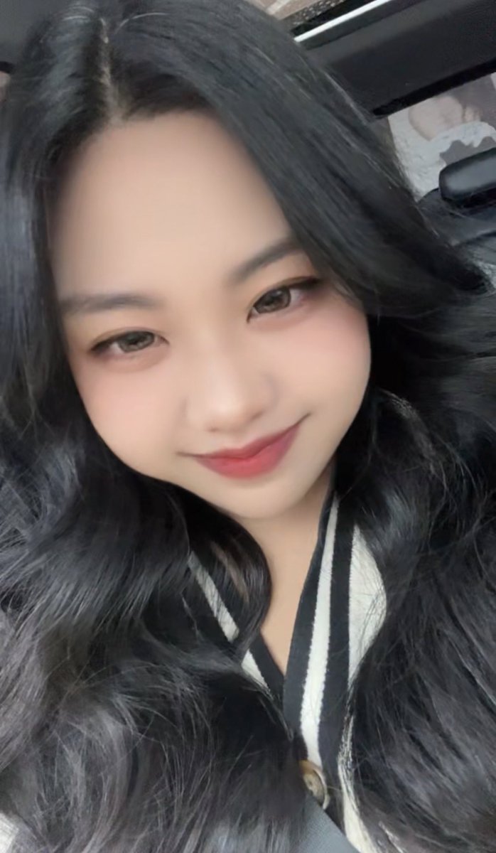 hazel 。☾ ゚。 ⋆ tweet media