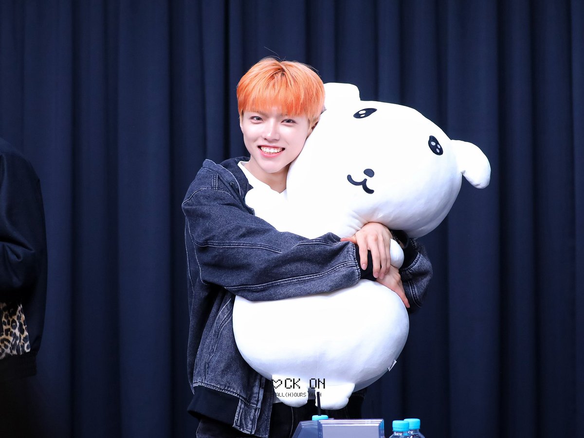 L♡CK ON tweet media