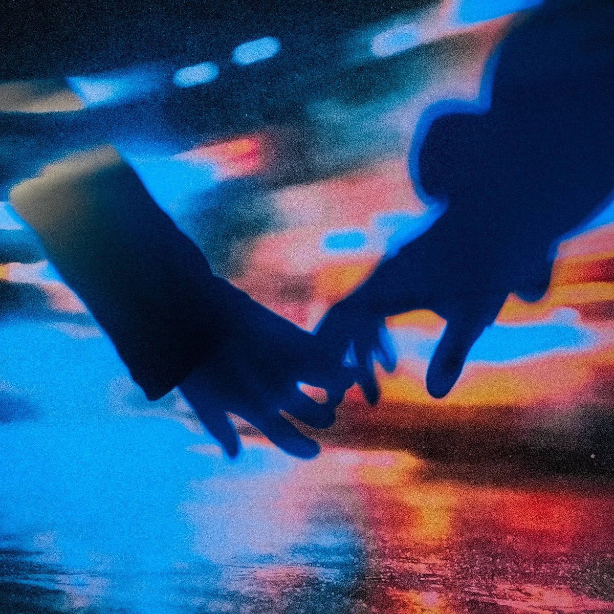 「サイレン」
4/22 Release

🔗Pre-add / Pre-saveはこちらから
orcd.co/lavt_siren