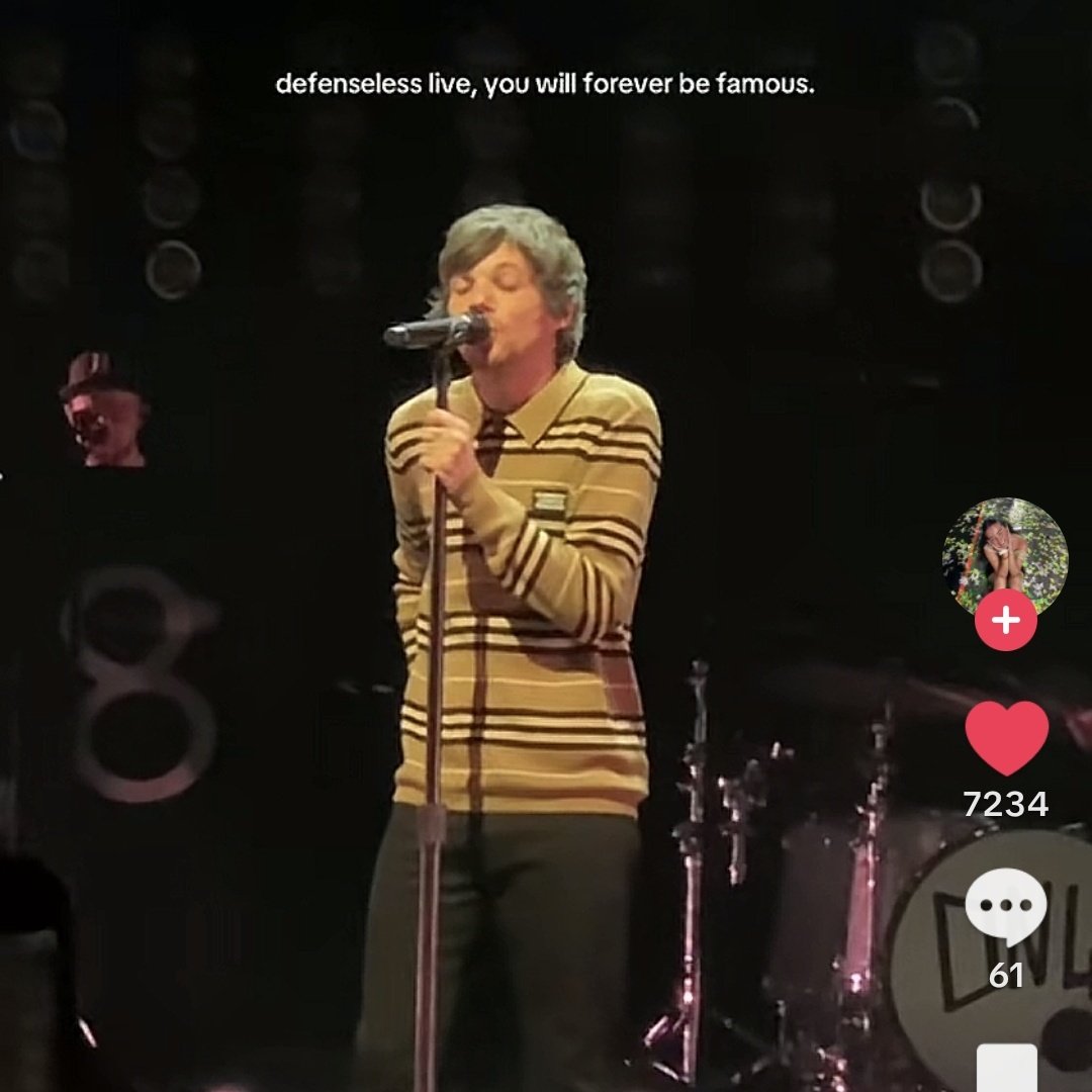 vani ໑̣ tweet media