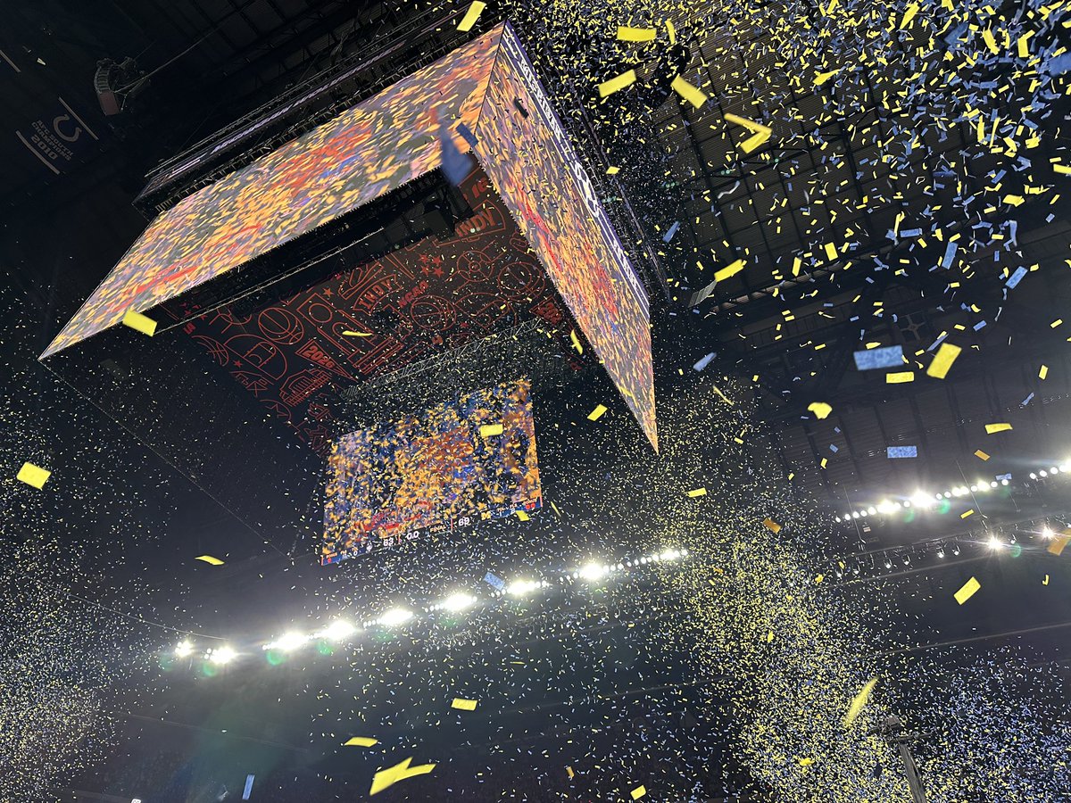 Alexa Ross tweet media