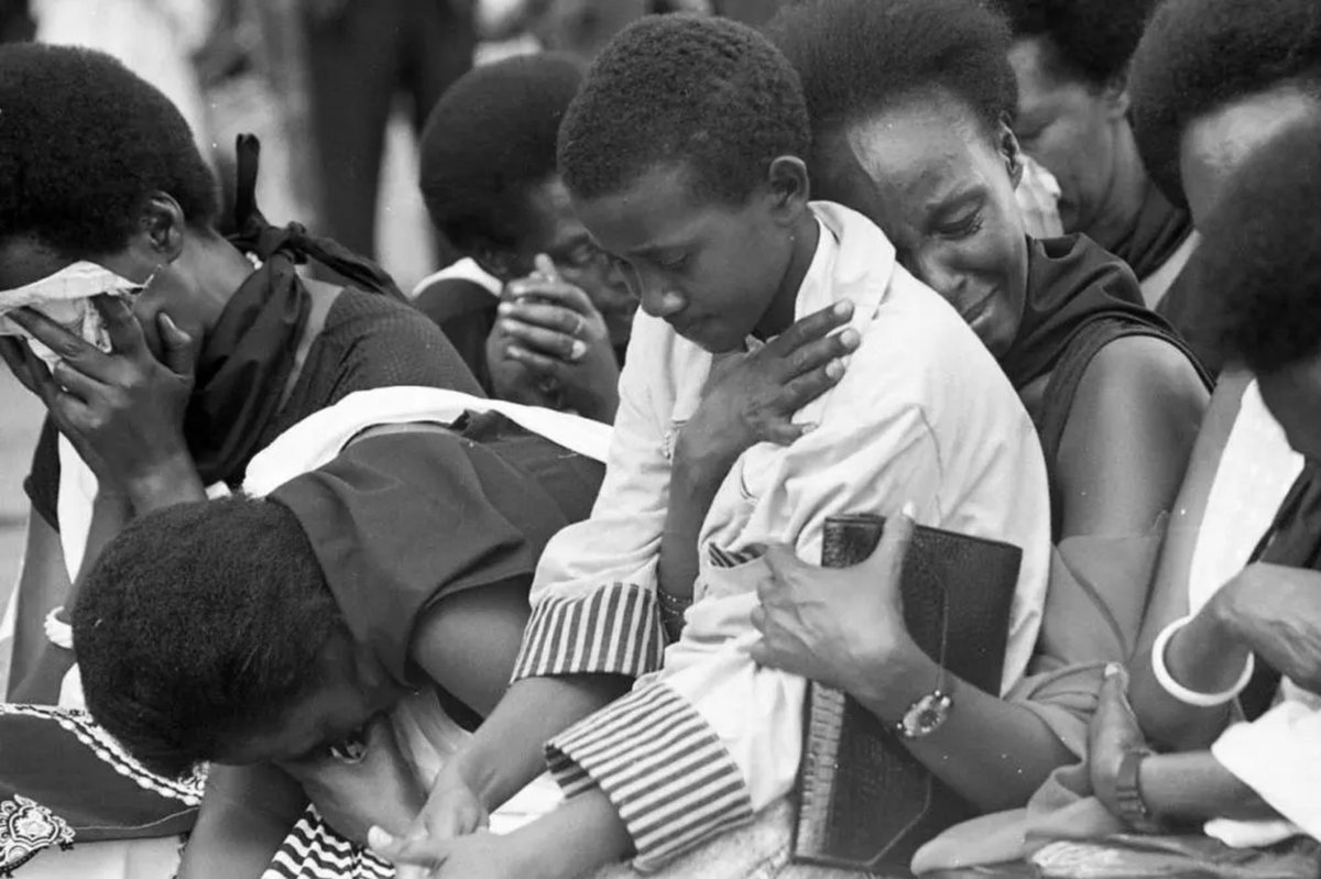 The Daily Historian tweet media