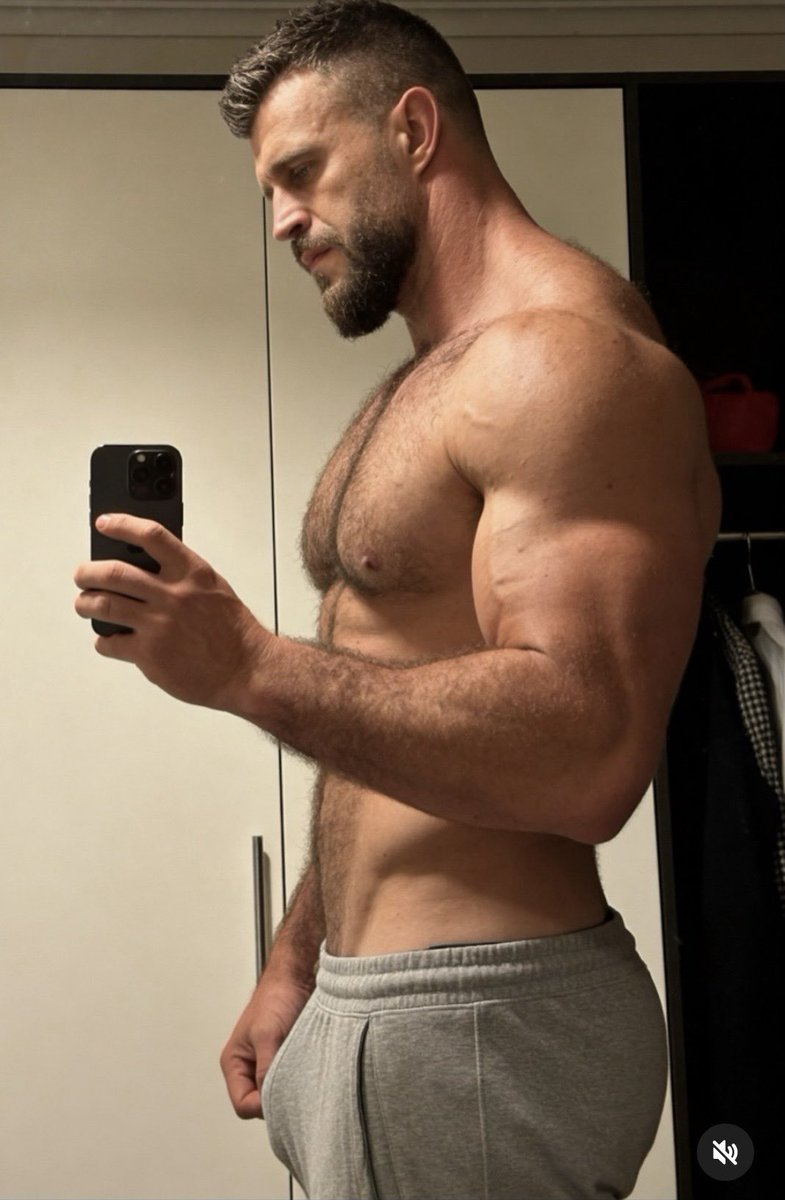 White_Tiger2128 tweet media