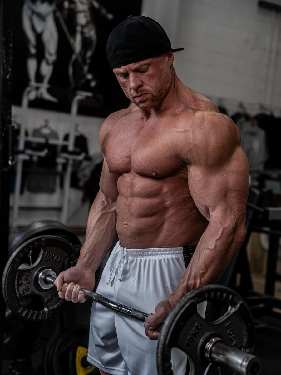 White_Tiger2128 tweet media