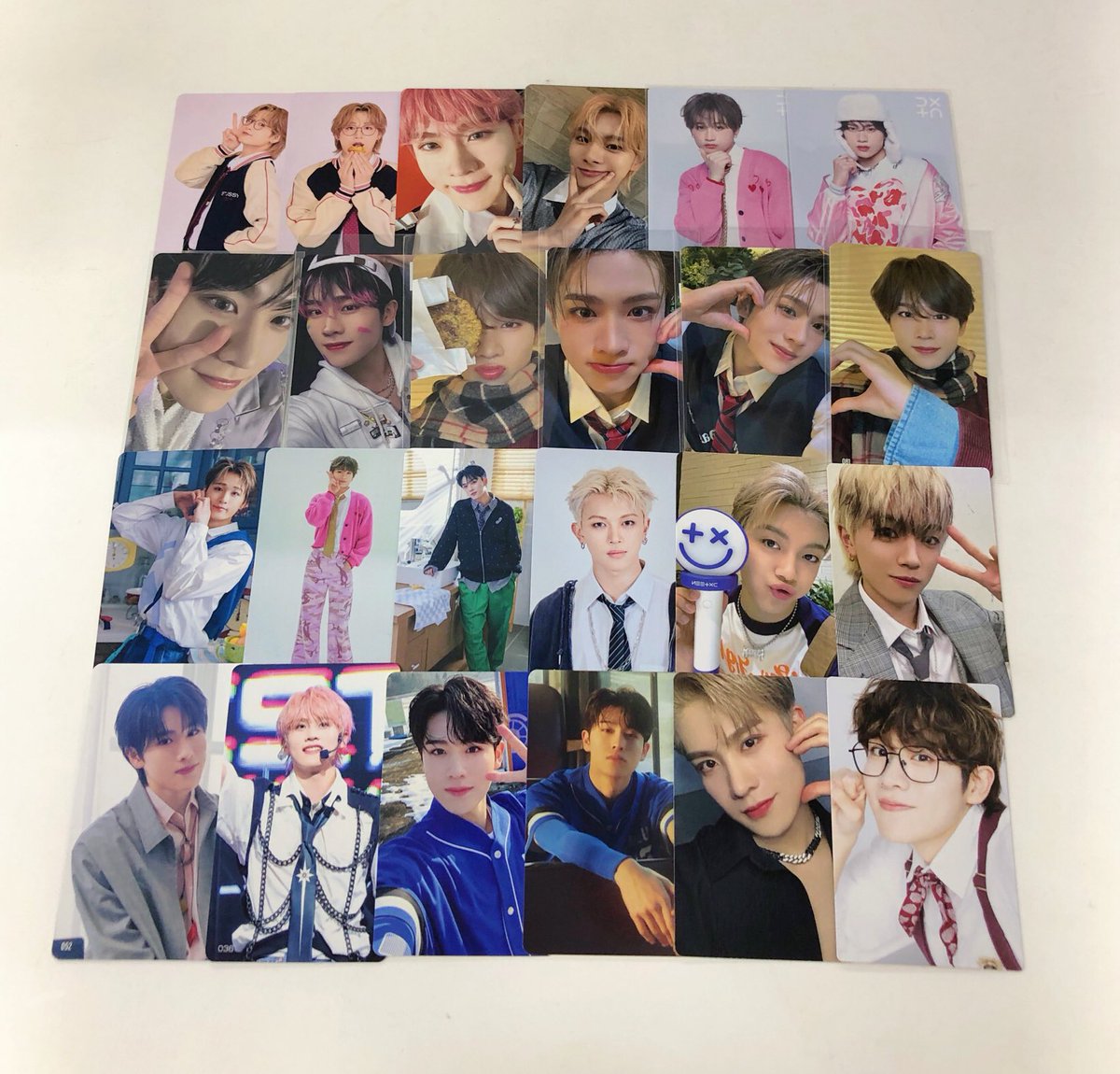 入荷情報】 #DXTEEN 🍀📗 DXTEEN 波留くん中心に各種トレカがまとまっ