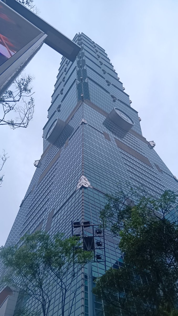 白黒灰脂(モノクロハイジ) tweet media