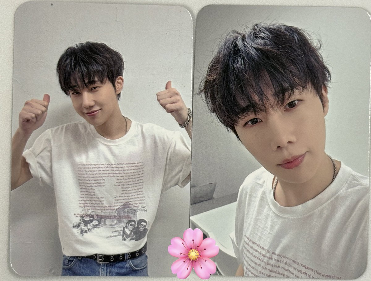 alldayshappy1's tweet photo. 김성규 OTM 디어마이뮤즈 2차 대면 & 영통 미공개포토카드
한라봉 귀엽🍊
#김성규 #KIMSUNGKYU #인피니트 #INFINITE #OFF_THE_MAP #OTM https://t.co/2CCDv3qZYR