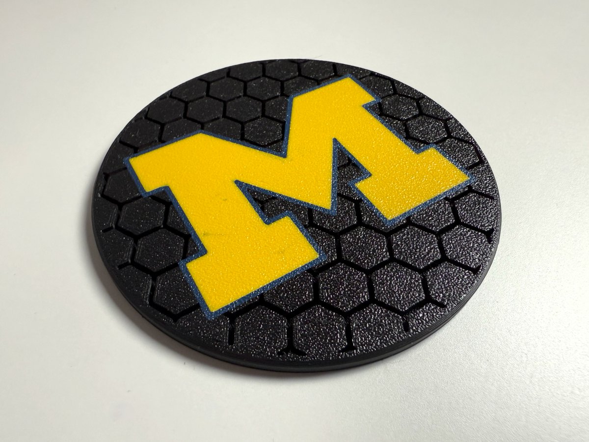Viper7Gamer's tweet photo. National Champions!!! #GoBlue 🏆 https://t.co/8umId1WCsO