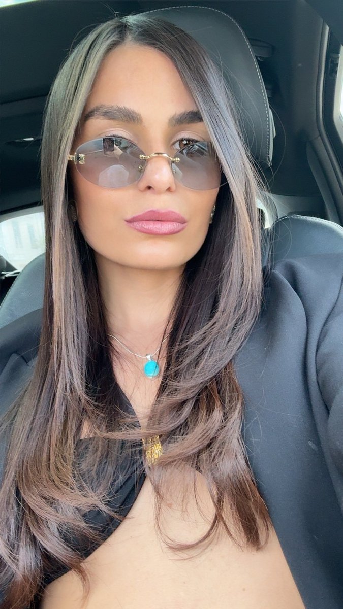 CCllara FINDOM tweet media